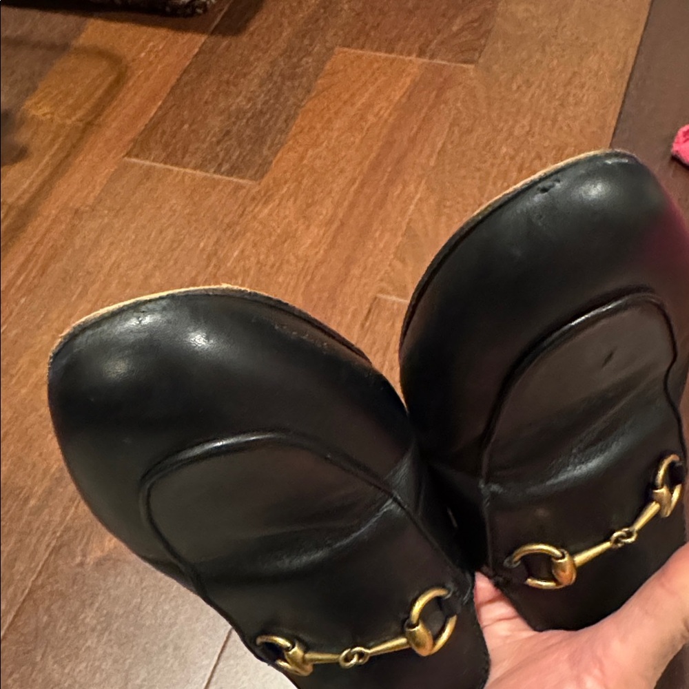 Gucci Princeton Authentic leather slipper slides with classic gold horse bit - Picture 12 of 16